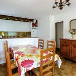Provencal In With Pool Bormes-les-Mimosas