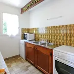 Provencal In With Pool Feriehus *