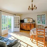 Feriehus Provencal In With Pool Bormes-les-Mimosas