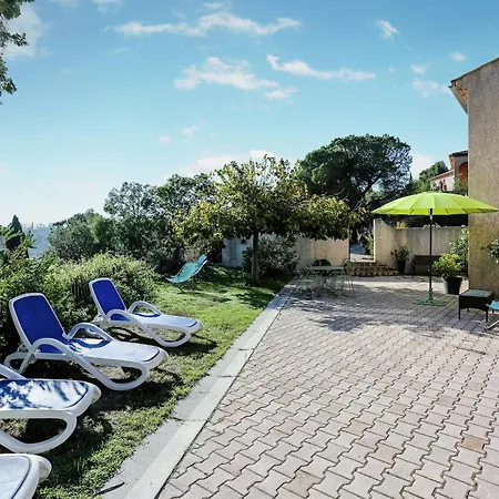 Hébergement de vacances Provencal In With Pool *