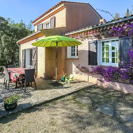 Provencal In With Pool
