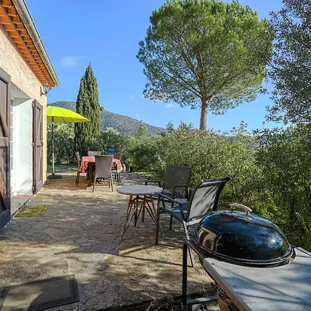 Hébergement de vacances Provencal In With Pool *